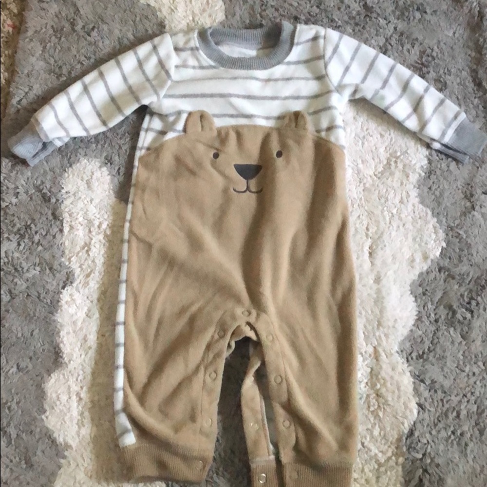 Caters Fleece Outfit